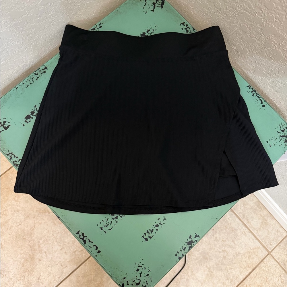 SMALL NWOT Freely Black Tennis Swing Skirt W/Built-In Shorts